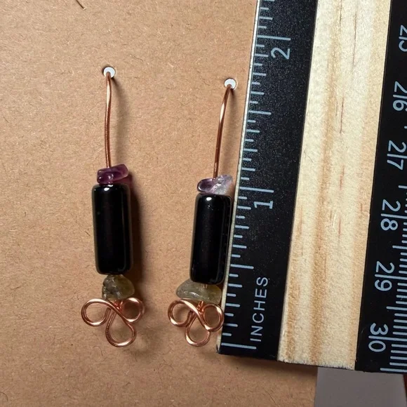 Black Onyx and rainbow fluorite earrings copper handmade - Picture 3 of 4